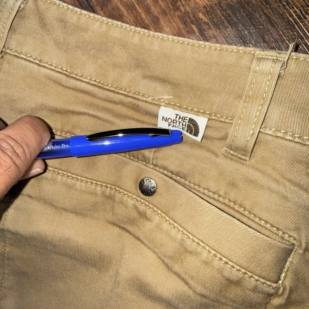 The North Face 32 Men's Khaki Cargo Plaid Lined Pants